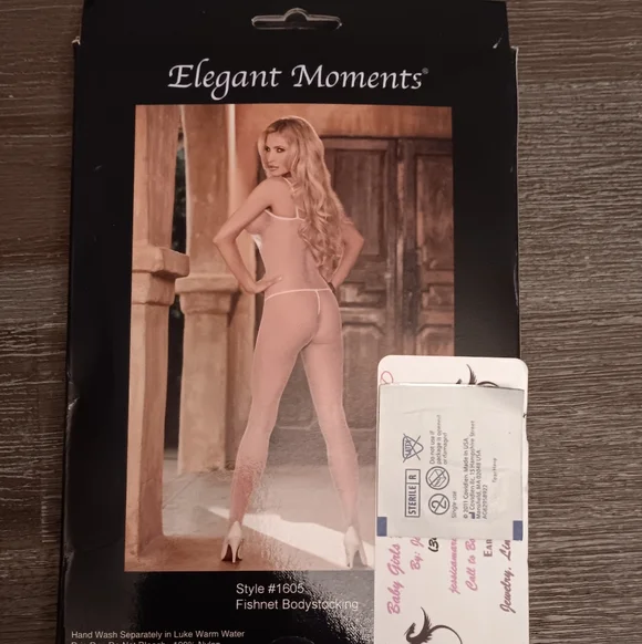 Elegant Moments Soft White Fishnet Bodystocking - Picture 2 of 5